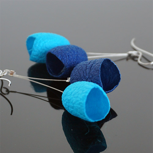 Marcia Helman Tulip Blue Earrings JE3580