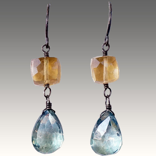 Calliope ERs Quartz Drops JE2959 SOLD