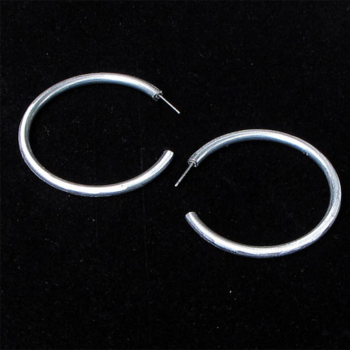 Jillery ERs Hoops 1 1/2" RJE335