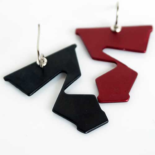 Q3 Art Zoom Earrings JE3845