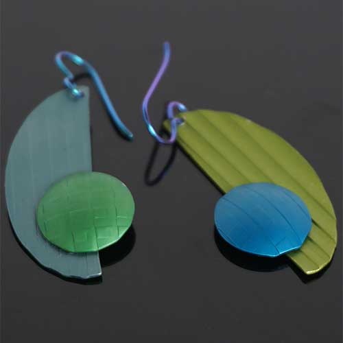 Q3 Art Chandra Earrings JE3850